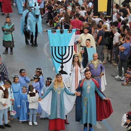 Casa Arcobaleno شقة أوريا